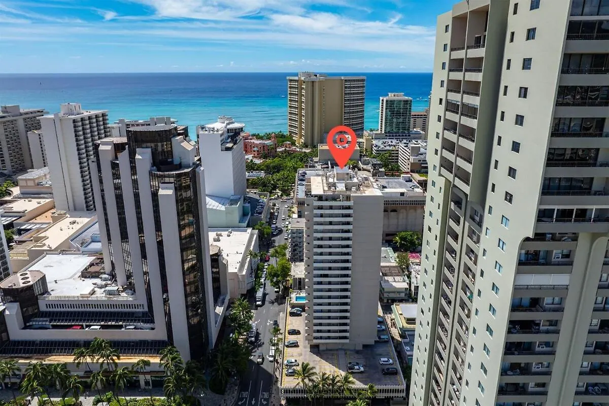 Appartamento Luxury Waikiki Condo With Retro Charm & Free Parking Honolulu Stati Uniti