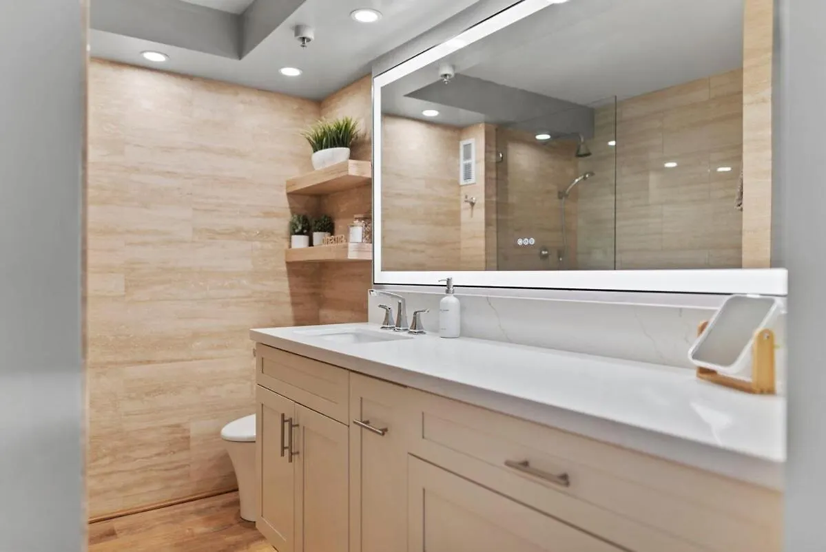Luxury Waikiki Condo With Retro Charm & Free Parking Honolulu 0*,