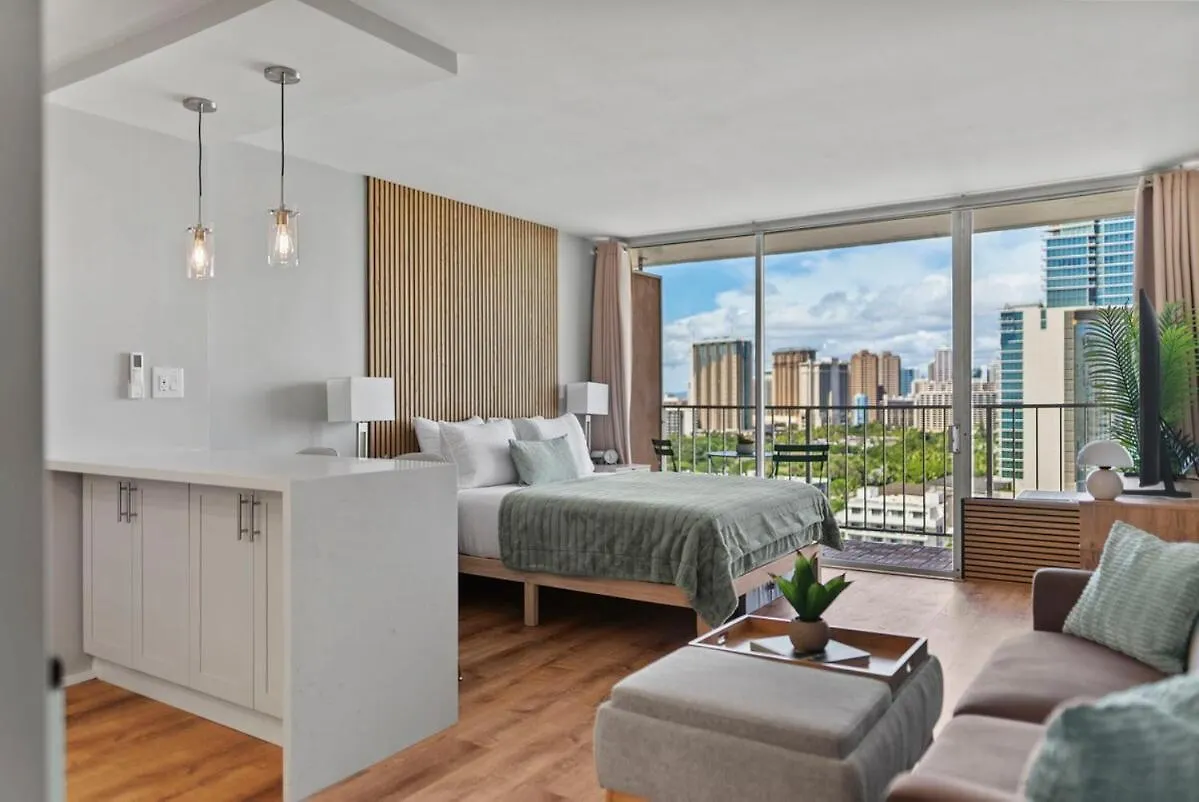 Luxury Waikiki Condo With Retro Charm & Free Parking Honolulu